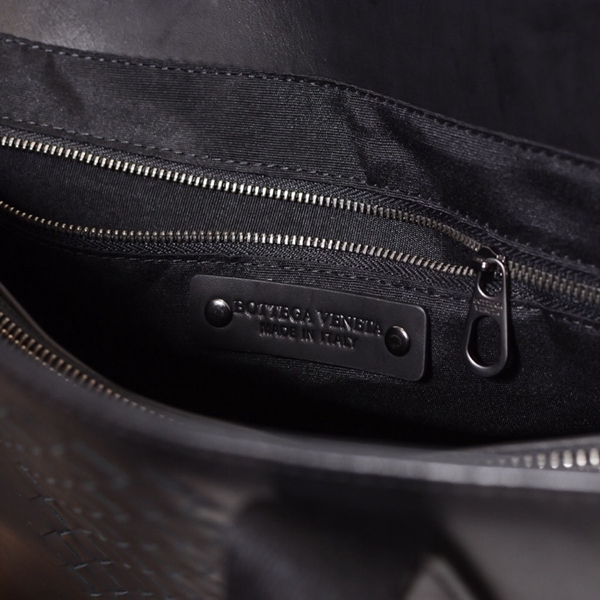 ボッテガヴェネタバッグ角部分ディテール